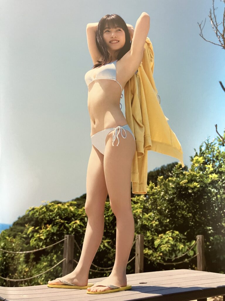 北川莉央 ファースト写真集 『 First Time 』 