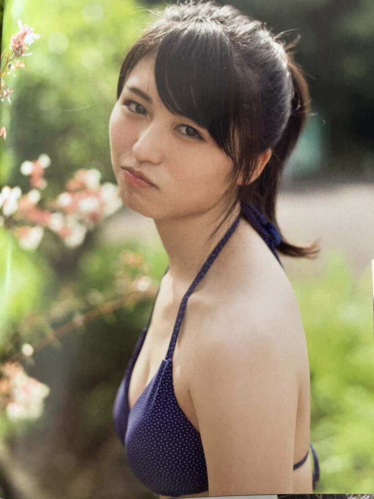 長濱ねる1ｓｔ写真集ここから
