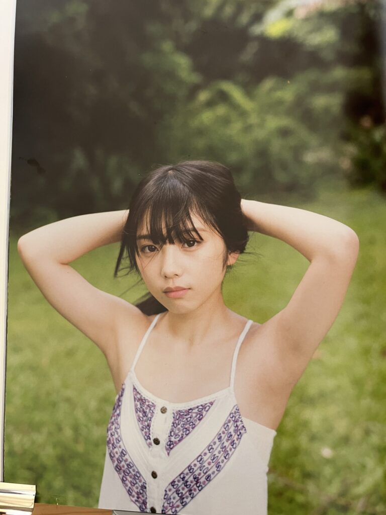 乃木坂46 与田祐希ファースト写真集『日向の温度』