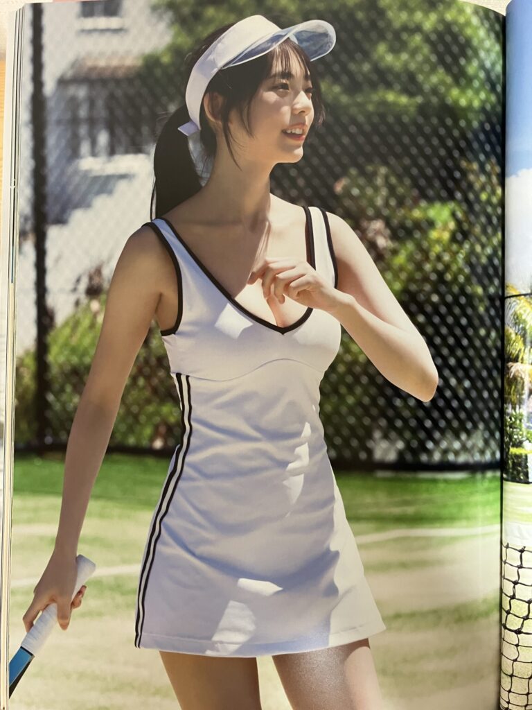 菊地姫奈写真集「ｍｅｍｏｒｙ」