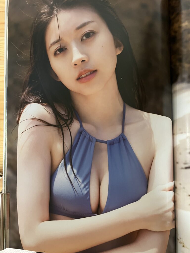 牧野真莉愛写真集「モーニング娘。牧野真莉愛」