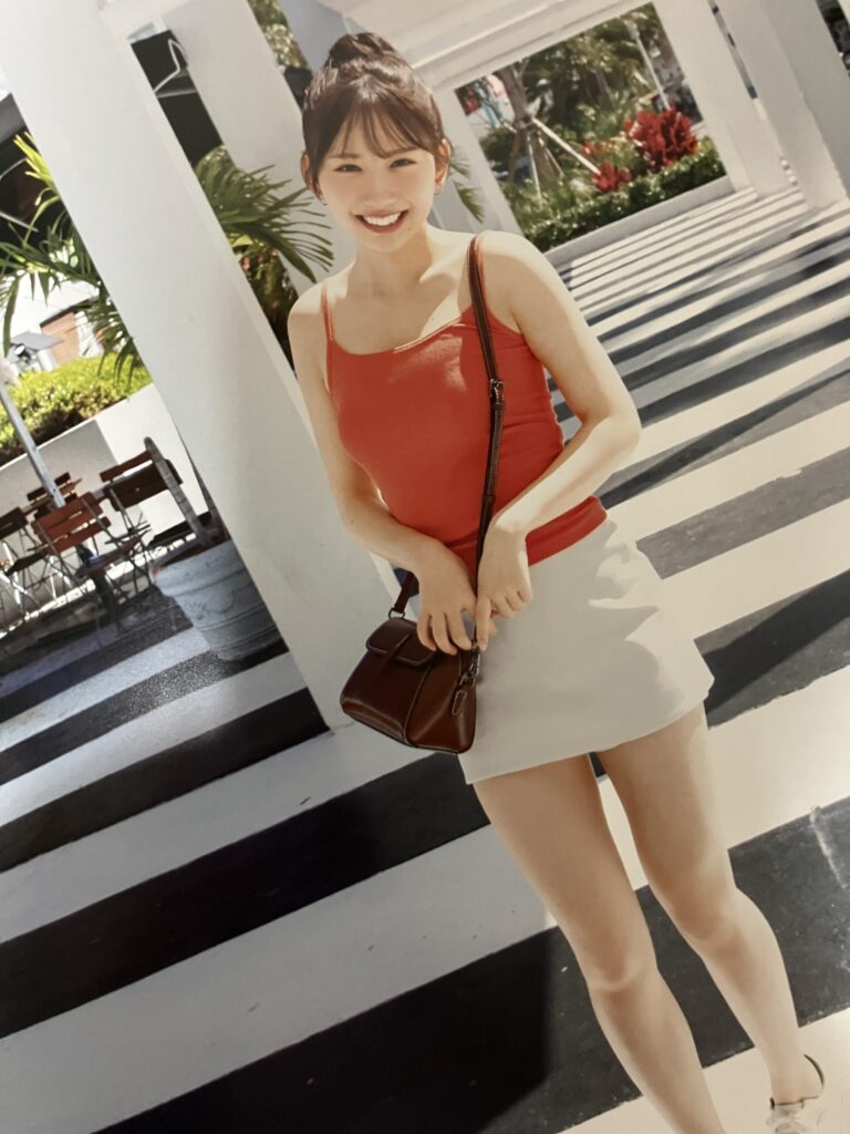 藤嶌果歩ファースト写真集「果実の歩幅」