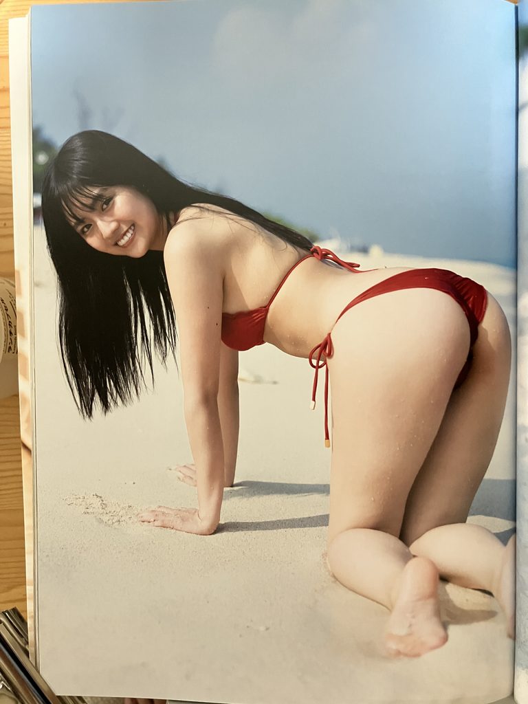 豊田ルナファースト写真集「月-RUNA-」